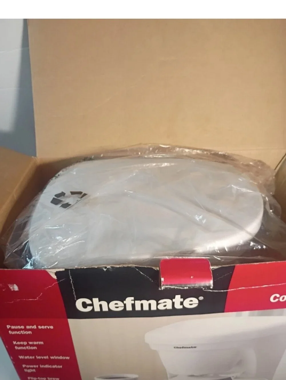 Chefmate 12-Cup Coffeemaker 2009 Target  072080180 White NOB + Filters